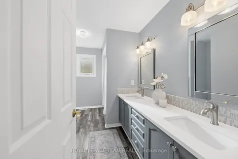 76 Hansen Avenue Kanata ON K2K 2L7