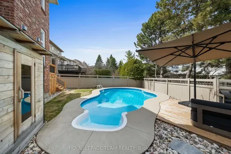 76 Hansen Avenue Kanata ON K2K 2L7