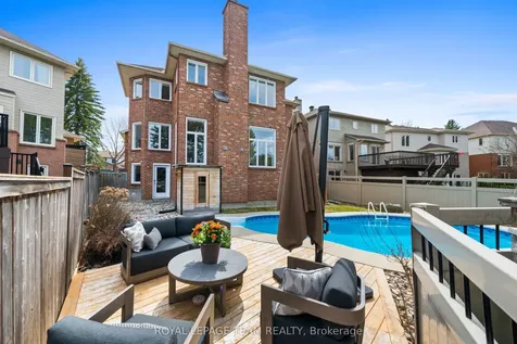 76 Hansen Avenue Kanata ON K2K 2L7