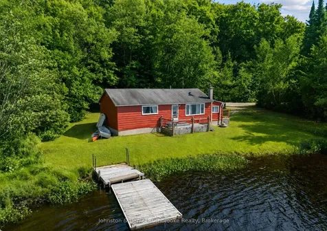 1020 Gordonier Lk Road Private Bracebridge ON P1L 1X3