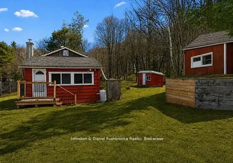 1020 Gordonier Lk Road Private Bracebridge ON P1L 1X3