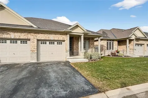 1041 Pine Street Haldimand ON N1A 2N1