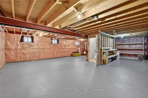 1041 Pine Street Haldimand ON N1A 2N1