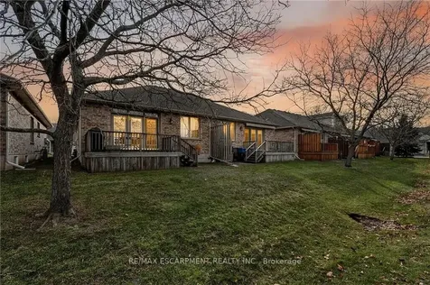 1041 Pine Street Haldimand ON N1A 2N1