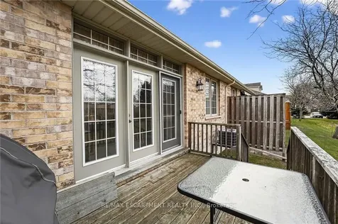 1041 Pine Street Haldimand ON N1A 2N1