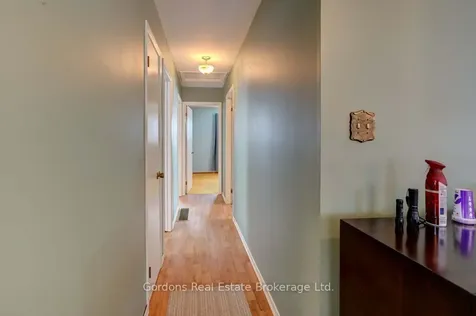 284 Catalina Drive Quinte West ON K8R 1C7