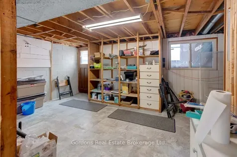 284 Catalina Drive Quinte West ON K8R 1C7