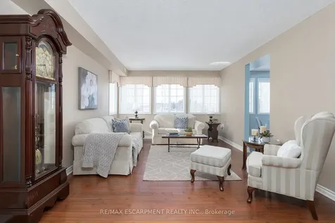 600 Silverbirch Boulevard Hamilton ON L0R 1W0