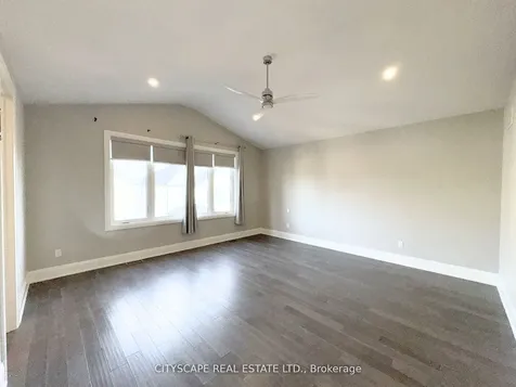 5074 Kalar Road Niagara Falls ON L2H 1T2