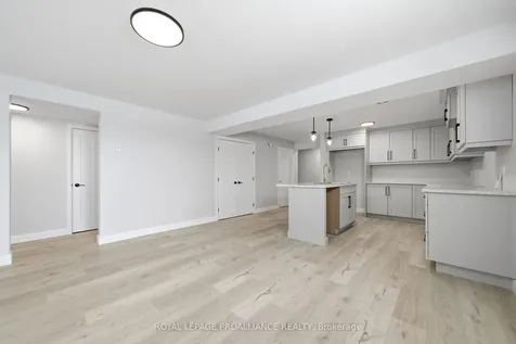 87 Hastings Park Drive Belleville ON K8P 0J1