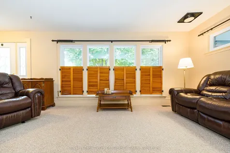 574 Ravenscliffe Road Huntsville ON P1H 1N5
