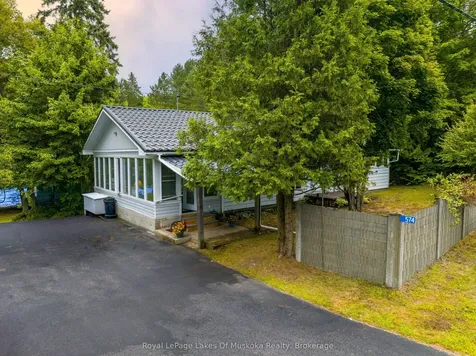 574 Ravenscliffe Road Huntsville ON P1H 1N5