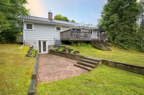 574 Ravenscliffe Road Huntsville ON P1H 1N5