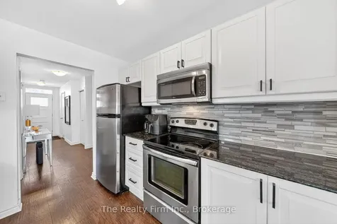 397 Springbank Avenue N Woodstock ON N4T 1P8