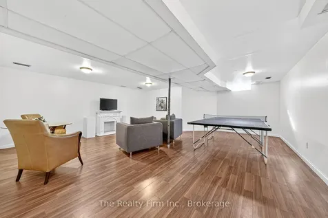 397 Springbank Avenue N Woodstock ON N4T 1P8