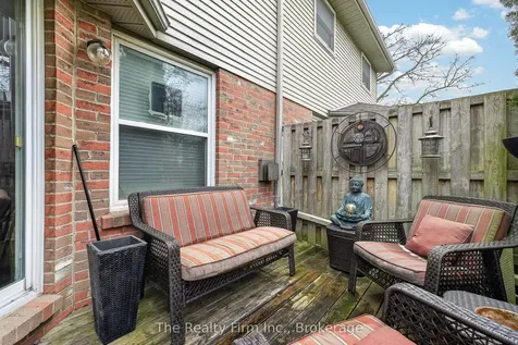 397 Springbank Avenue N Woodstock ON N4T 1P8
