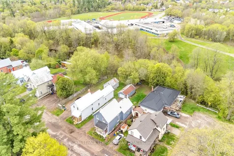 408 Moffat Street Pembroke ON K8A 3X9