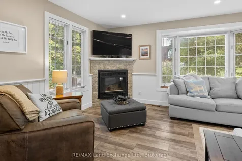 215 Island Street Saugeen Shores ON N0H 2L0