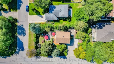 215 Island Street Saugeen Shores ON N0H 2L0
