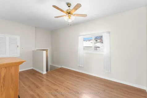 7 Dunkirk Avenue Kingston ON K7K 2H3