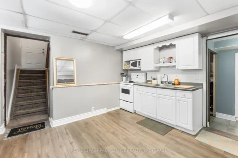 7 Dunkirk Avenue Kingston ON K7K 2H3