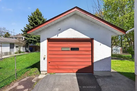 7 Dunkirk Avenue Kingston ON K7K 2H3