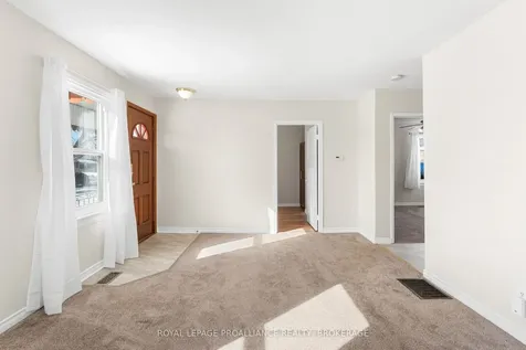 7 Dunkirk Avenue Kingston ON K7K 2H3