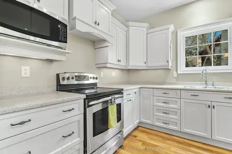 3089 Niagara River Parkway Fort Erie ON L0S 1S0