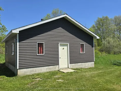 2147 Marlbank Road Tweed ON K0K 3J0
