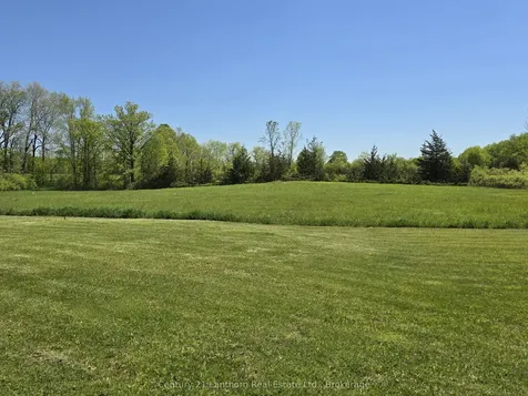 2147 Marlbank Road Tweed ON K0K 3J0