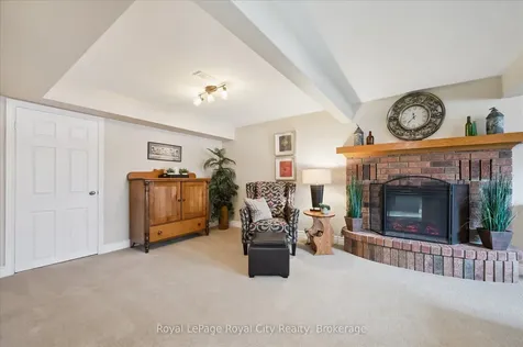 278 Colborne Street Centre Wellington ON N0B 1S0