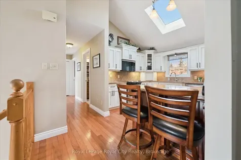 278 Colborne Street Centre Wellington ON N0B 1S0