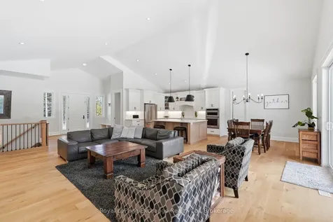 185 Louise Creek Crescent West Grey ON N0G 1S0