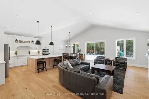 185 Louise Creek Crescent West Grey ON N0G 1S0