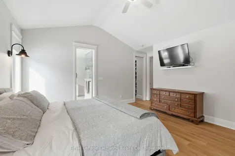 185 Louise Creek Crescent West Grey ON N0G 1S0