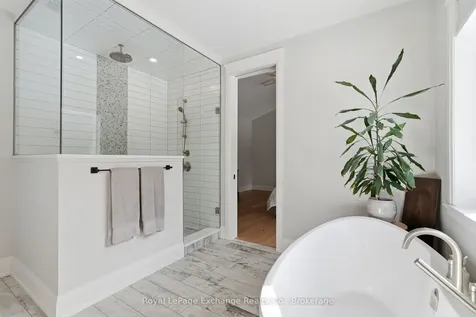185 Louise Creek Crescent West Grey ON N0G 1S0