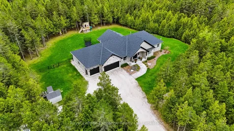 185 Louise Creek Crescent West Grey ON N0G 1S0