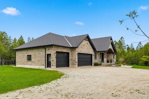 185 Louise Creek Crescent West Grey ON N0G 1S0