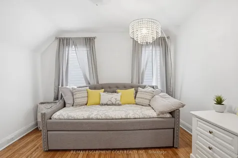 334 Sugarloaf Street Port Colborne ON L3K 2P3