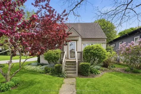 334 Sugarloaf Street Port Colborne ON L3K 2P3