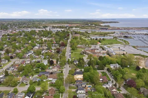 334 Sugarloaf Street Port Colborne ON L3K 2P3