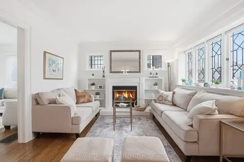 334 Sugarloaf Street Port Colborne ON L3K 2P3