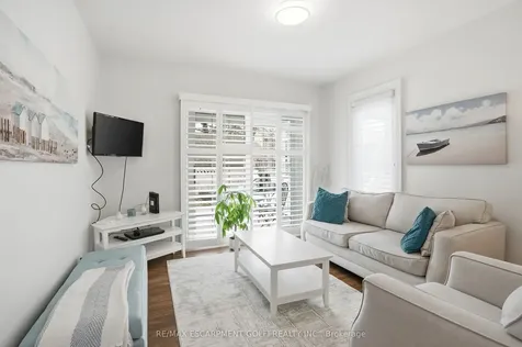 334 Sugarloaf Street Port Colborne ON L3K 2P3