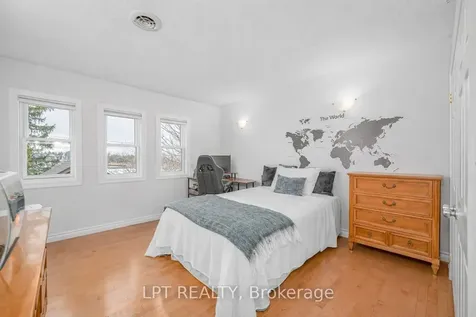 234 Angeline Street N Kawartha Lakes ON K9V 5E9