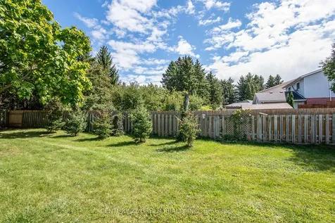 8 Pamela Place Guelph ON N1H 8C9