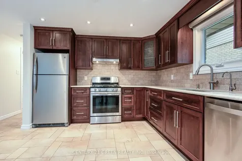 8 Pamela Place Guelph ON N1H 8C9