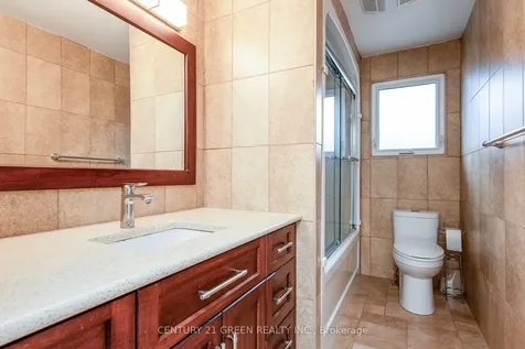 8 Pamela Place Guelph ON N1H 8C9
