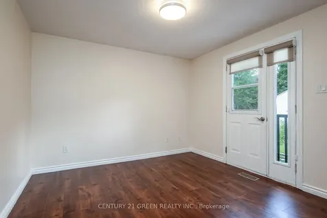 8 Pamela Place Guelph ON N1H 8C9