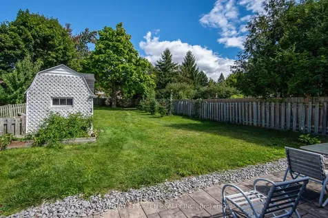 8 Pamela Place Guelph ON N1H 8C9