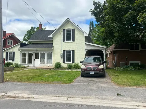 28 Queen Street Asphodel-norwood ON K0L 2V0